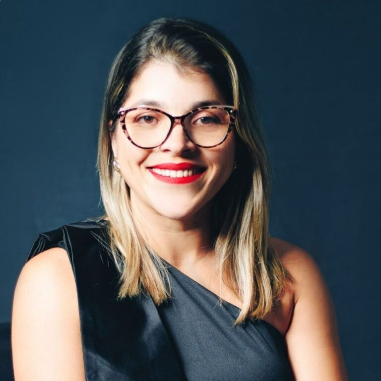 Da Periferia ao Sucesso: Como a Educação e o Empreendedorismo Transformaram A vida de Liliane Almeida