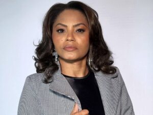 Jucilene Ferreira Cabeleireira premiada & mentora de negócios